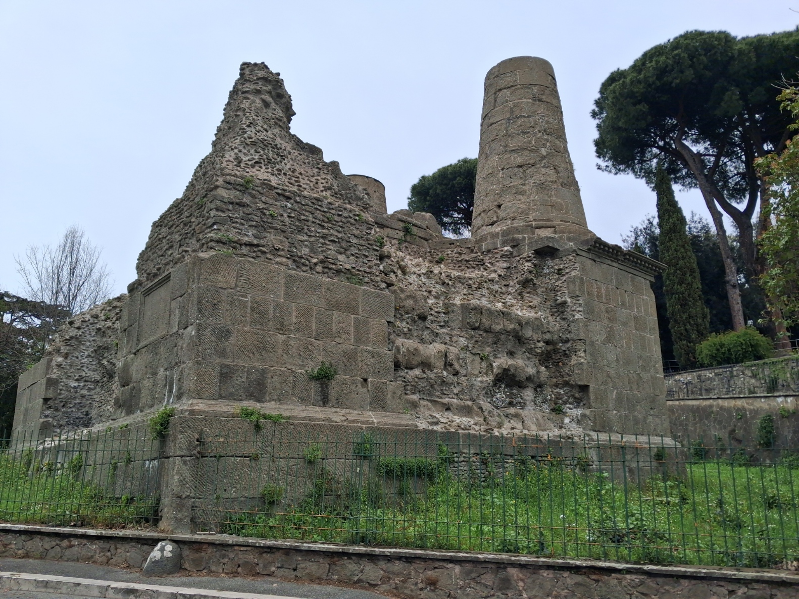 Tomba “degli Orazi e Curiazi”